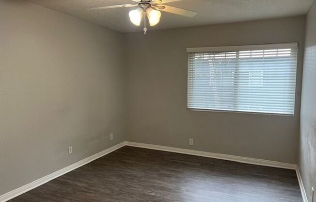 2 beds, 2 baths, 850 sqft, $2,955, Unit 839-05