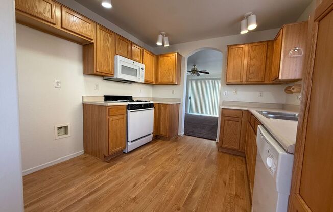 12705 W Aster Dr, El Mirage -  Very nice 3 bed, 2 bath, large yard