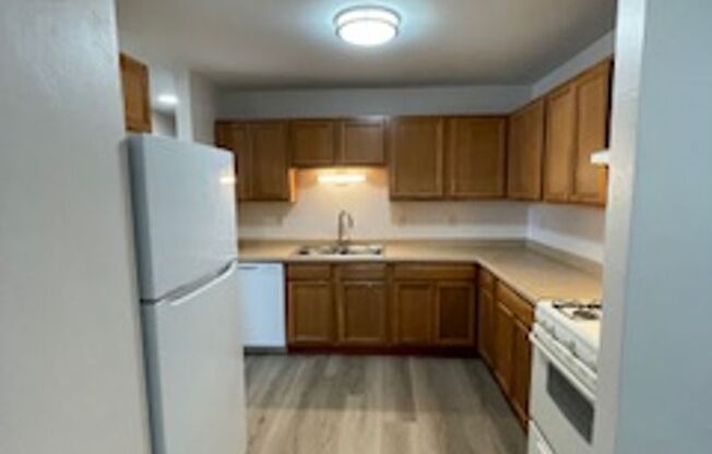 125 S Platten St