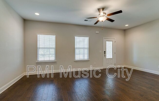 1729 OLD DRAKES CRK RD