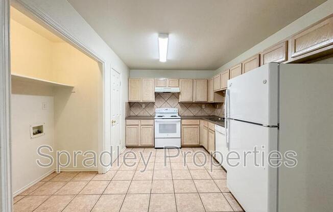 5004 B JOHN DAVID DR
