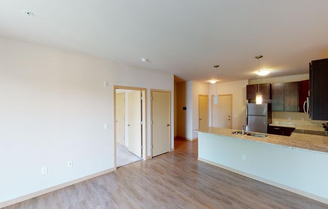 1 bed, 1 bath, 553 sqft, $1,675, Unit 902-206
