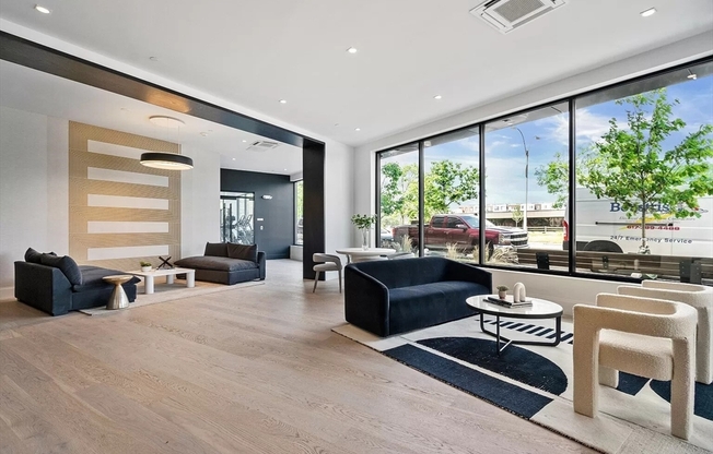 1 bed, 1 bath, 635 sqft, $3,675, Unit 604