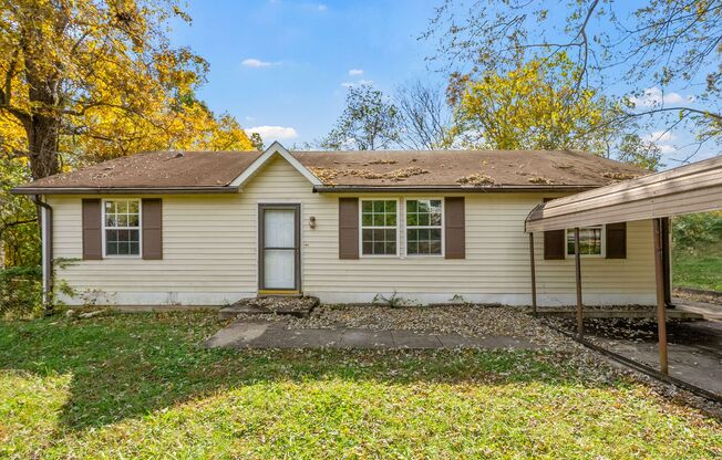 3 Bedroom Pet Friendly Home For Rent!