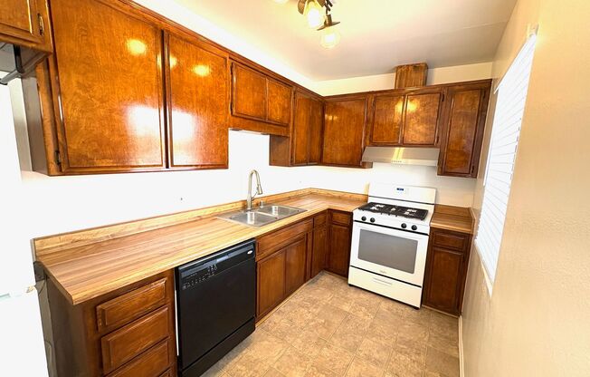 203 E 53rd Street