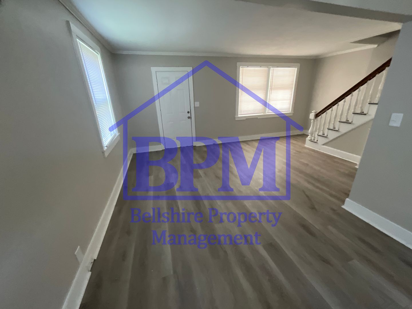 Freshly Renovated 3 Bed, 1 Bath Duplex – Great Berry St Location!