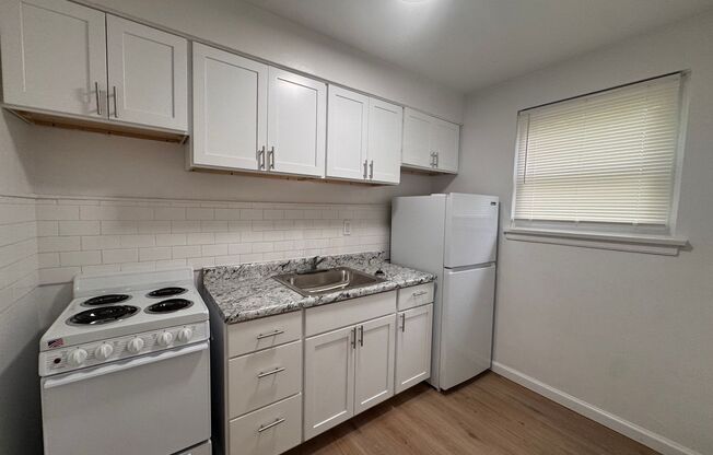2 beds, 1 bath, 750 sqft, $1,150, Unit S301
