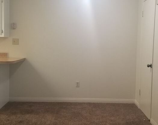 1 bed, 1 bath, 550 sqft, $1,050, Unit Unit G