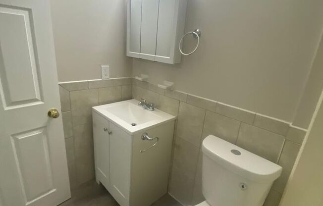 Aiken Ave. Apartments