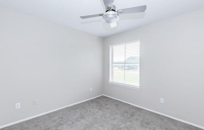2 beds, 1 bath, 1,089 sqft, $1,400
