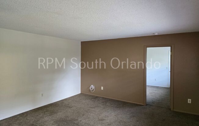 Great location! 2nd floor condo in Winter Garden