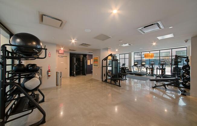 2 beds, 2 baths, $7,071, Unit PH227