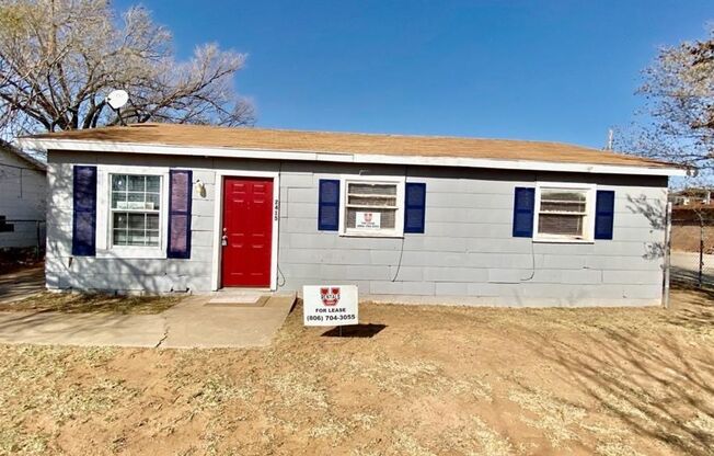 Handyman Special $0 First Month's Rent / “You fix, you SAVE BIG!!” Contact Mayshell for details: 806 704-3055 ext 2