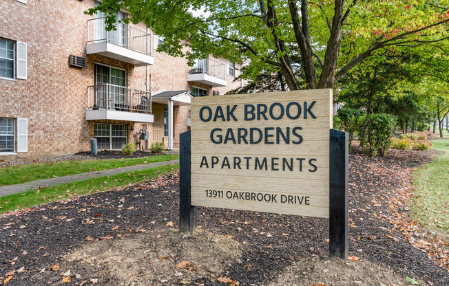 Oak Brook Gardens