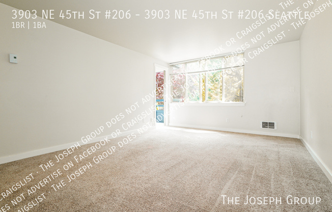 3903 NE 45 ST