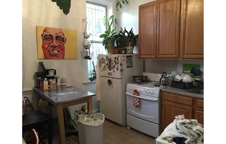 2 PULASKI ST