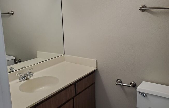 Studio, 1 bath, 408 sqft, $1,900, Unit 141