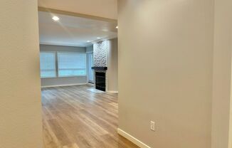 2 beds, 2 baths, $3,100, Unit # 103