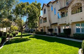 Eastlake Vistas condo available now