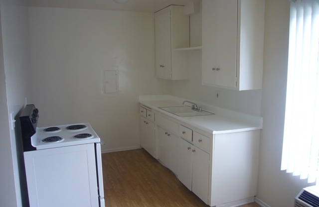 8741 Lanai - Sam Konugres