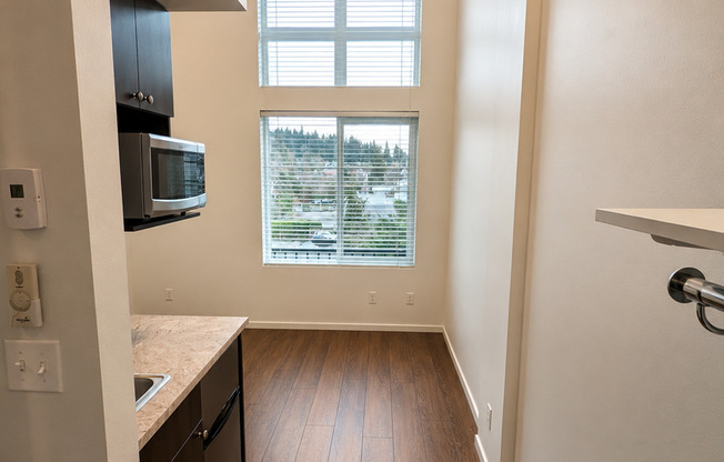 Studio, 1 bath, 190 sqft, $1,545, Unit 507