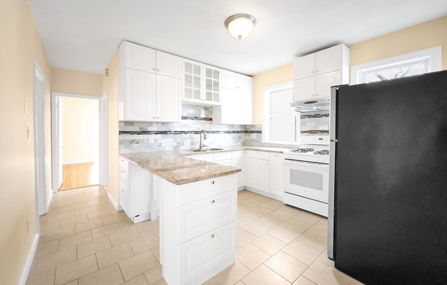 24 MONTVALE ST