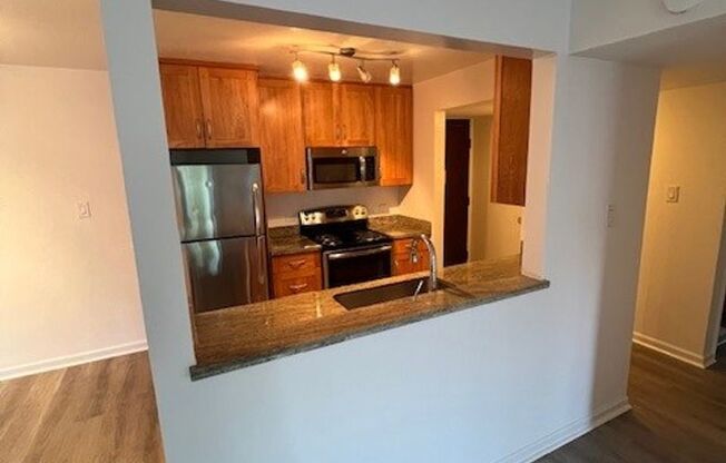 1 bed, 1 bath, 850 sqft, $2,650, Unit #206