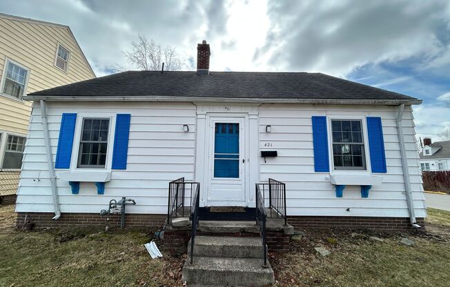 3 Bed, 1 Bath House Close to Purdue, Mackey/Ross-Ade
