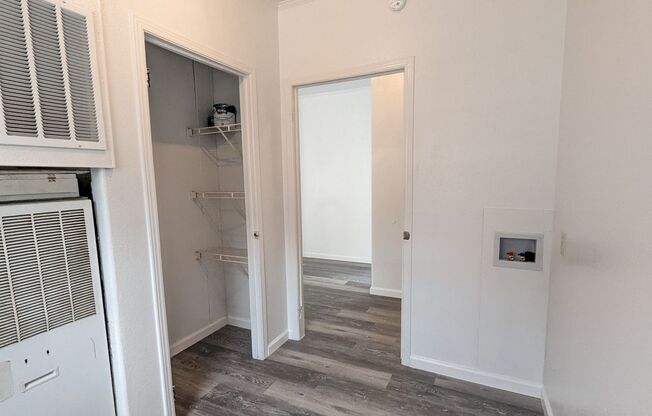 Southeast Austin Area 3 Bed / 2 Bath Freshly Updated
