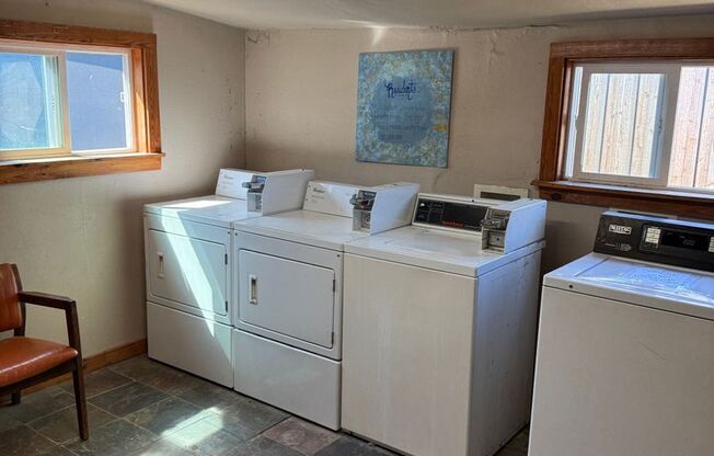 Lakeside Bungalows 1