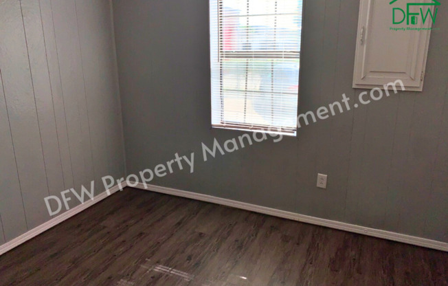 2 beds, 1 bath, $1,025