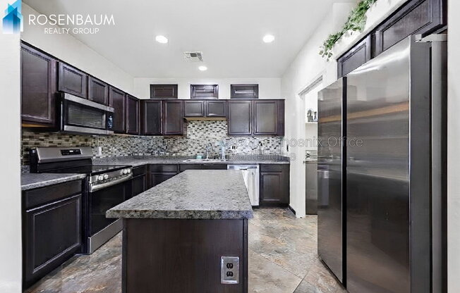 4 beds, 2.5 baths, 1,991 sqft, $2,250