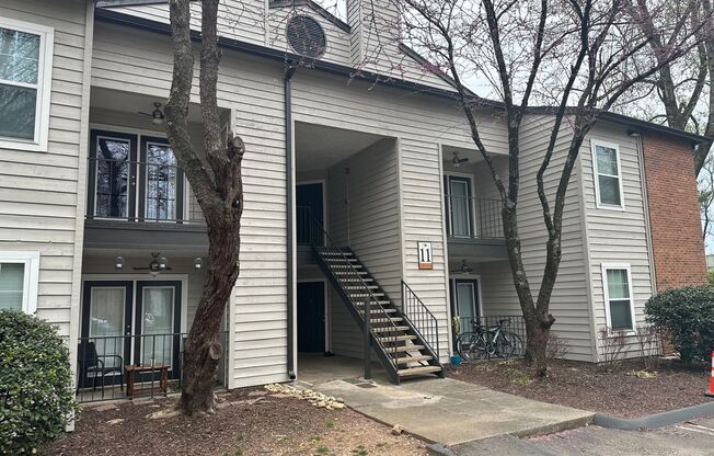 3 beds, 2 baths, 1,326 sqft, $1,870