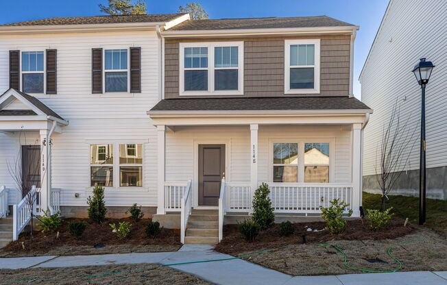3 bd 2.5 ba Townhome in the Pine Forest community off of Main Street Mooresville