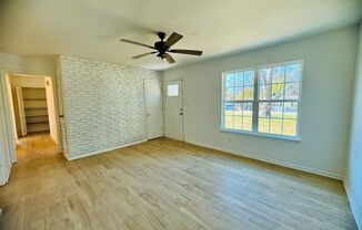 3 beds, 1 bath, $1,450