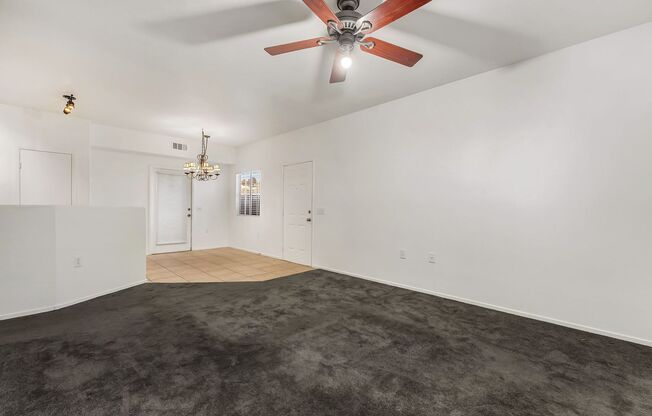 3 beds, 2 baths, $1,600, Unit # 176