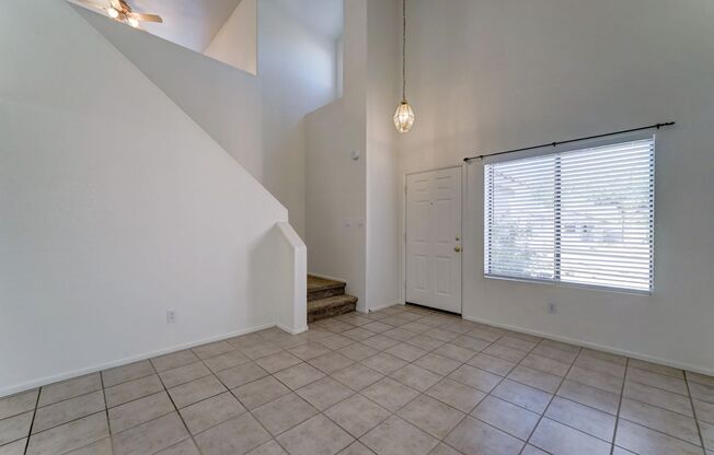 Desirable North Phoenix  Home with 1 Downstairs Bedroom!!!