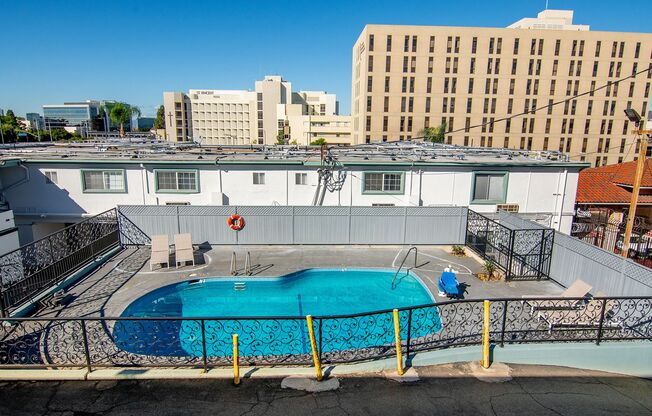 Studio, 1 bath, 126 sqft, $1,595, Unit 125