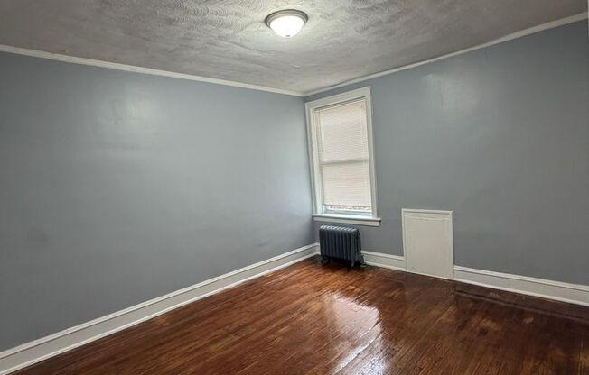 8228 S Maryland