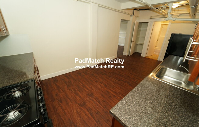 1193 Boylston St