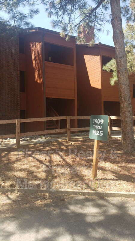1909 CENTENNIAL DR