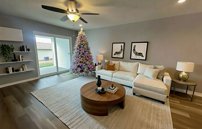 Never Occupied - Brand New 2 bedroom 2 bath Duplex in Kimberling City, MO - Ask us about Move In Incentives