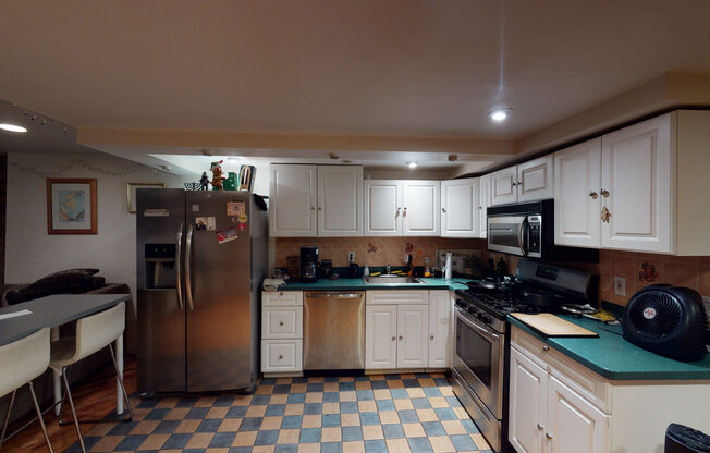 120 Orchard St 2f