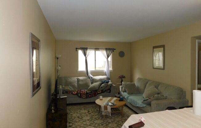 UT condo for lease