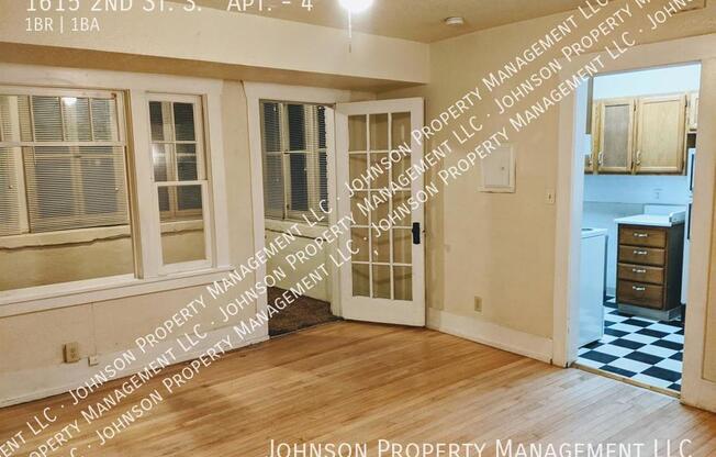 1615 2nd St. S.     Apt.