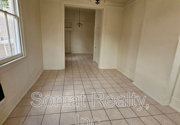 422 S SALCEDO ST