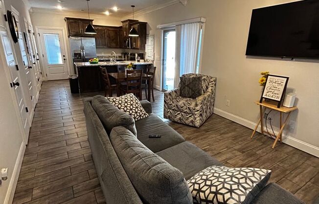 Very New 2 Bedroom 1.5 Bathroom Town Home Now Pre-leasing with Upcoming move in!!!!