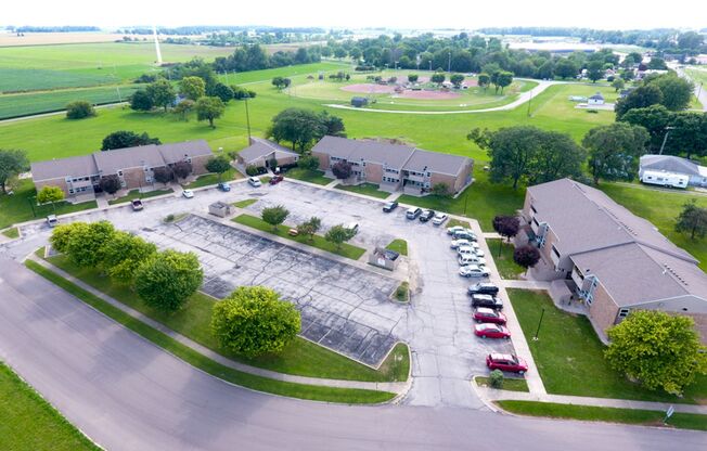 $250 OFF MOVE IN COSTS! MUST SEE UNITS! Quiet and Comfortable 1 Bedroom Apartment