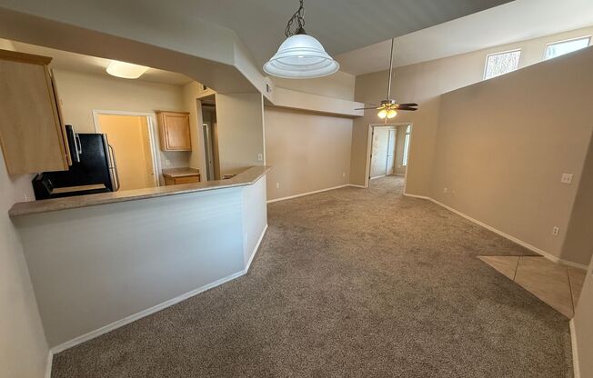 2 beds, 1 bath, $1,395, Unit # 2029