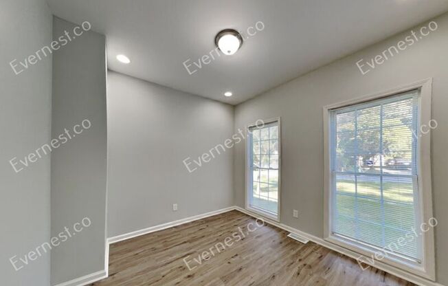 66 HOLLY RD NW